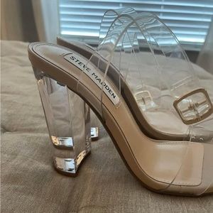 NWOT Steve Madden Camille Lucite Clear Ankle Strap Block Heel Sandals Size 6